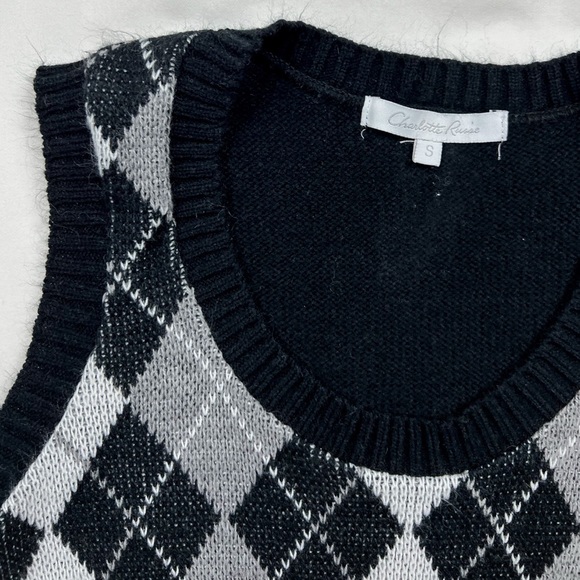 Vintage Charlotte Russe Cropped Argyle Sweater Vest - Picture 3 of 6